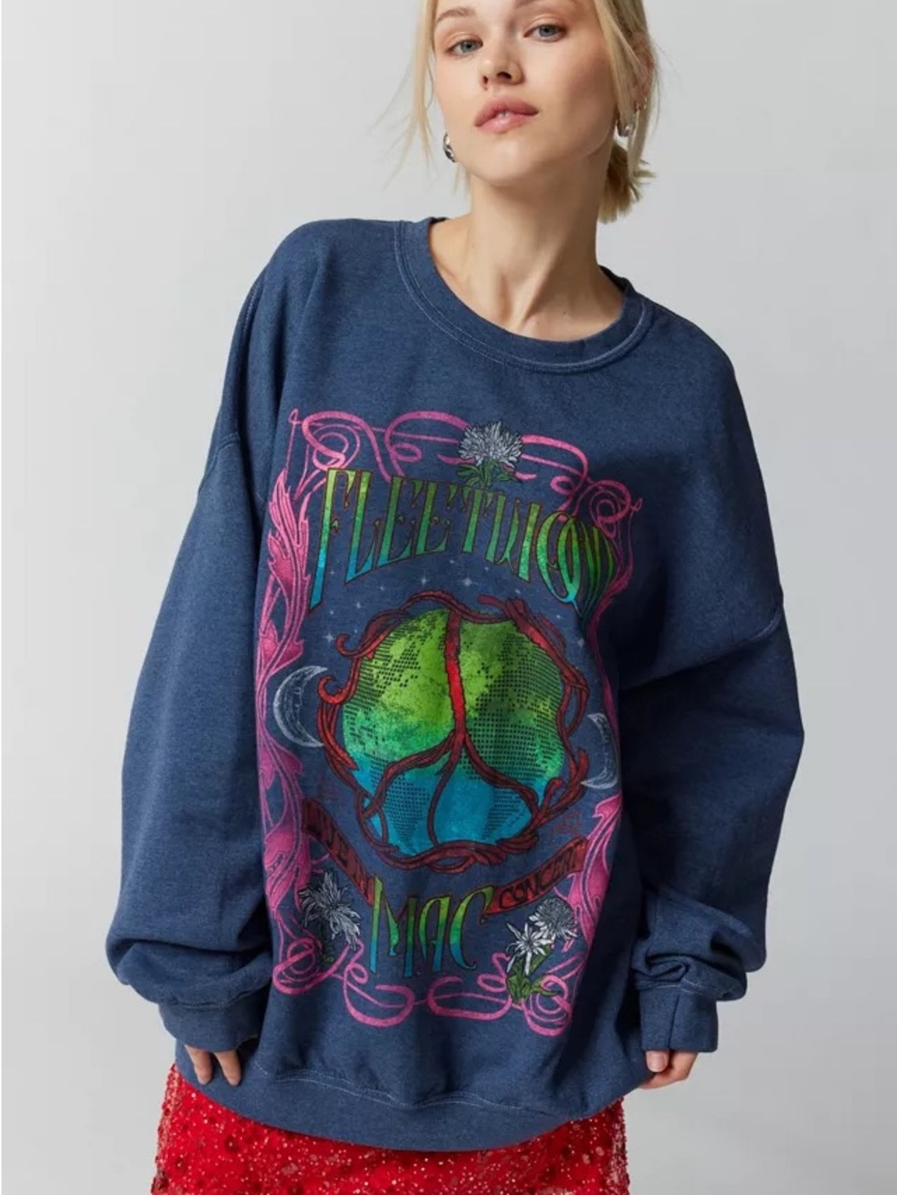 Urban Outfitters Fleetwood Mac Oversized Sweatshirt Size S/M Stevie Nicks